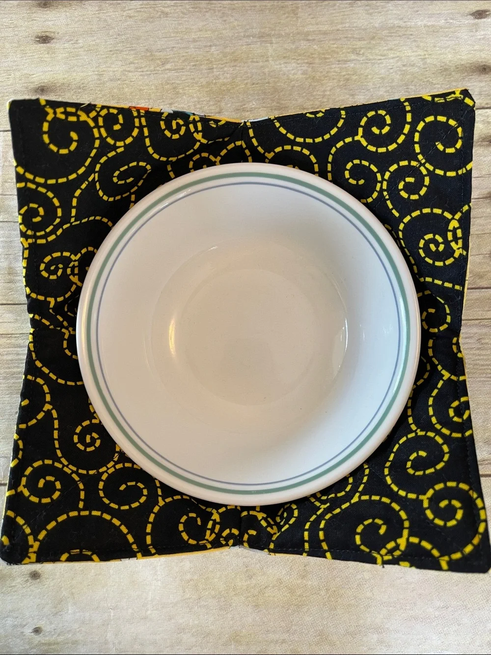 Microwave/Ice Cream Bowl Cozy Reversible Fabric Bowl Gnomes & Bees